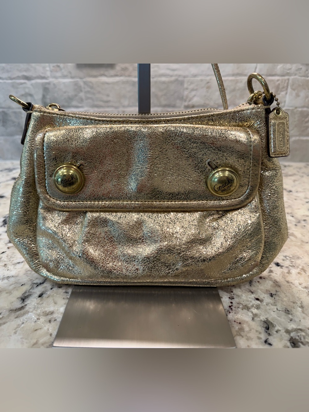 Coach EUC Vintage Poppy Gold Metallic Leather Crossbody